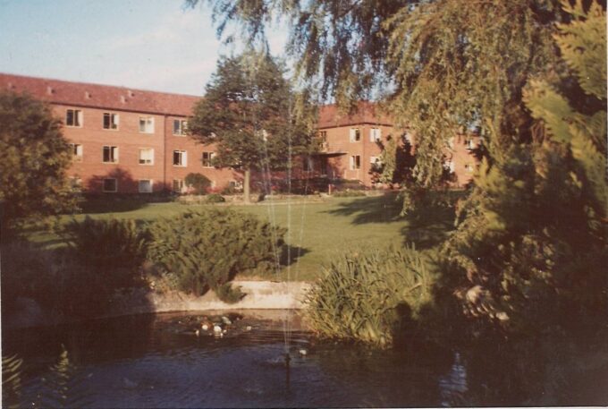 De Gamles Hjem 1962 med springvand